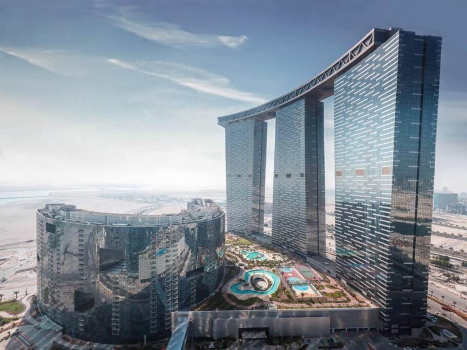 아부다비 Cozy 1Br In Iconic Tower 아파트 외부 사진
