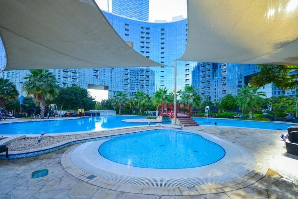 아부다비 Cozy 1Br In Iconic Tower 아파트 외부 사진