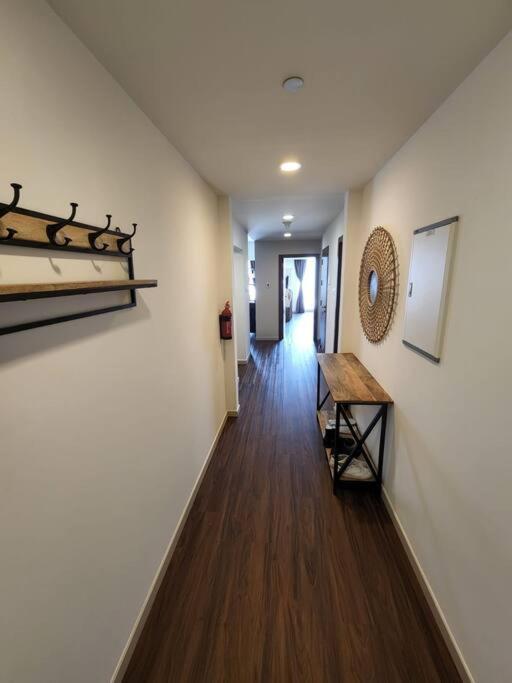 아부다비 Cozy 1Br In Iconic Tower 아파트 외부 사진